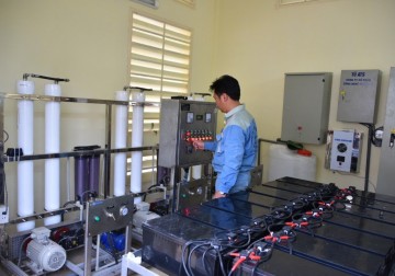 Cung cấp hệ thống lọc nước biển cho công ty CP Viến Đông tại Đảo Tây - Trường Sa